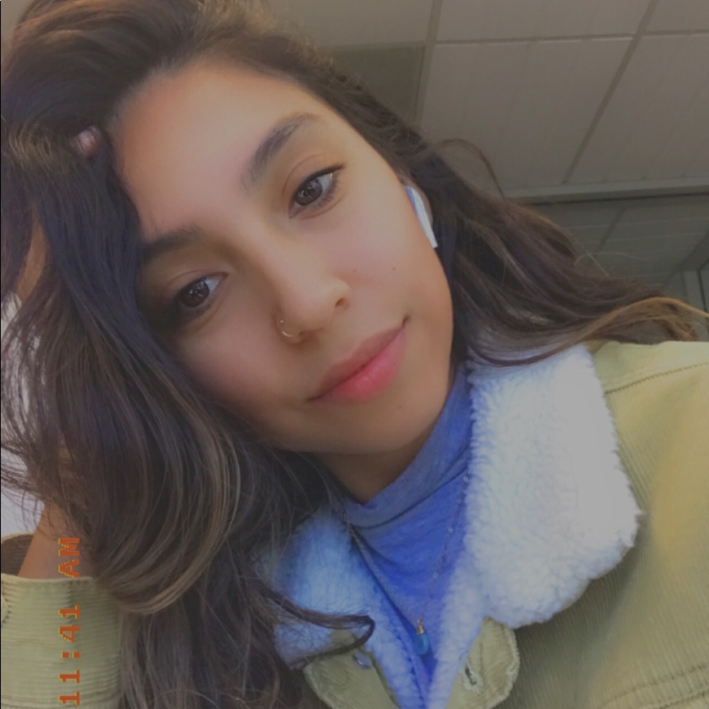 Meet your Posher, Jessica